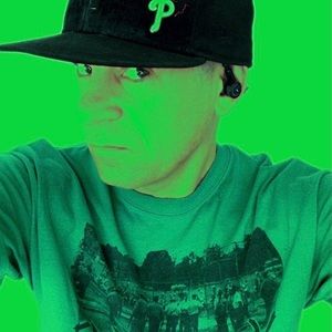 Meet your Posher, Zoli